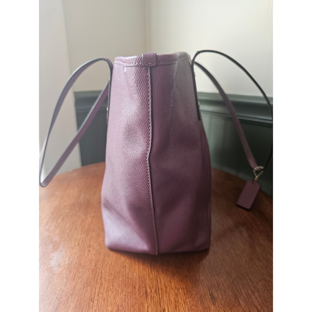 Coach City Tote in Crossgrain Leather Purple F57522 Handbag Shoulder Bag - Picture 10 of 12